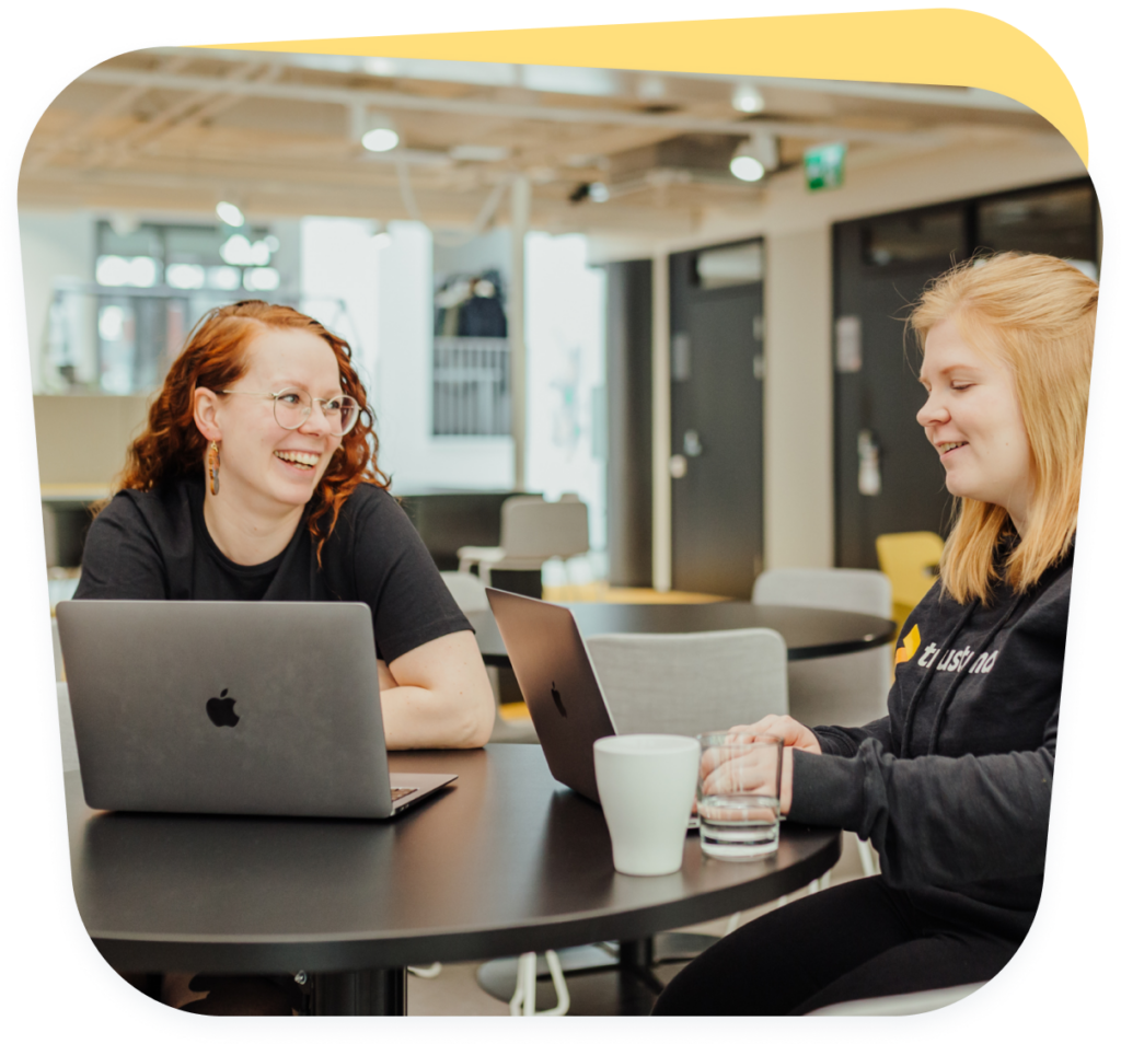 How to Make a Testimonial Video? Top 5 Things to Consider