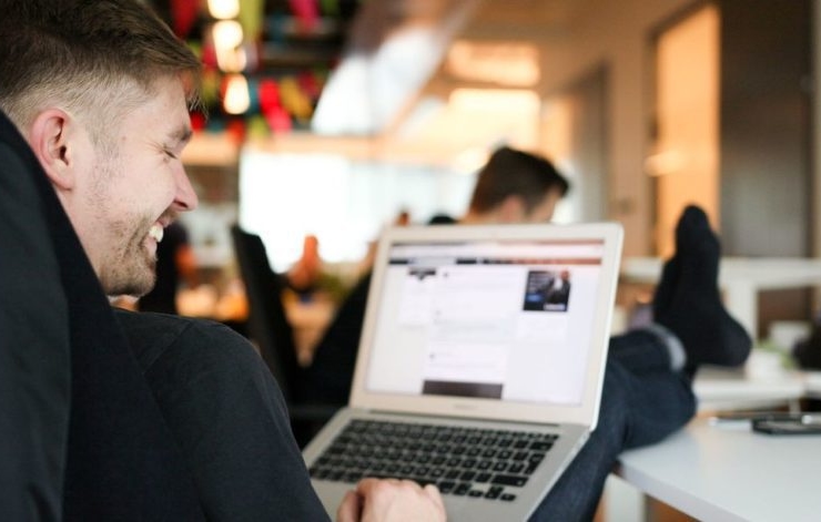 NPS - kaiken kattava opas Net Promoter Scoren ymmärtämiseen