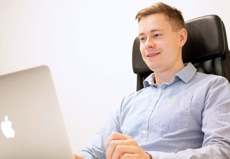 Hur du använder olika verktyg för digital marknadsföring i försäljning
