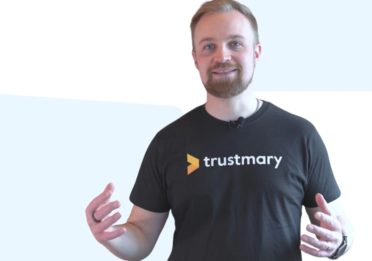 How to Share Customer Feedback with Employees?