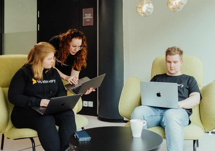 Parhaat työkalut AI-optimointiin pk-yrityksille