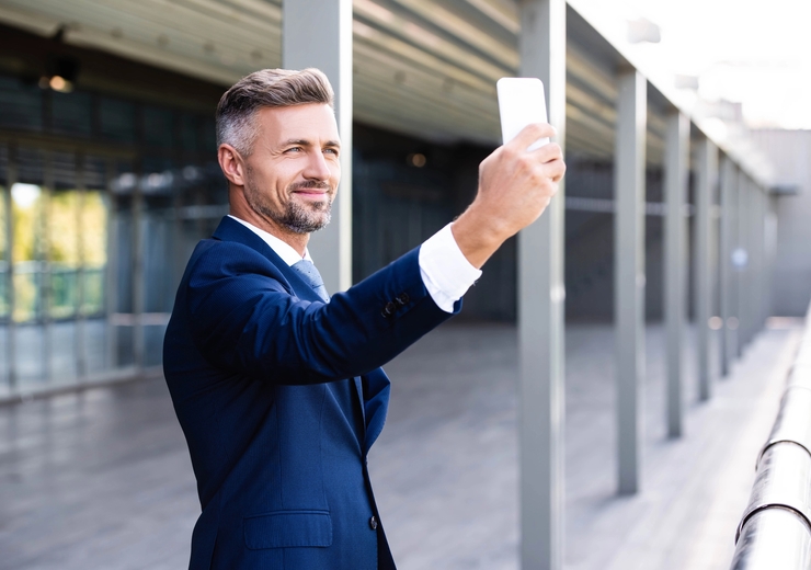 How Trust Elements Impact B2B Buying Decisions in 2025