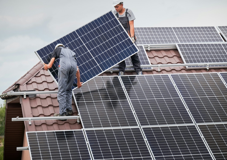 Digital Marketing for Solar Companies: How to Attract More Customers and Build Trust