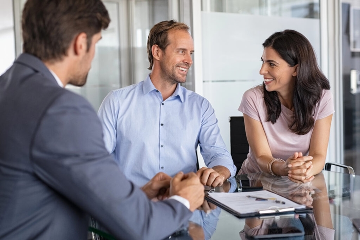 Customer Advocacy: Top Strategies, Examples, and Expert Opinions