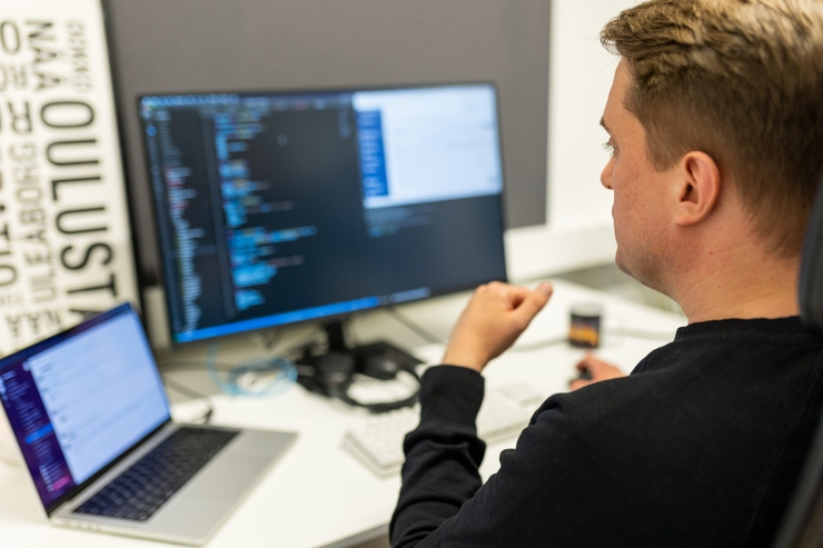 Website Personalization Hacks to Boost Your Conversions