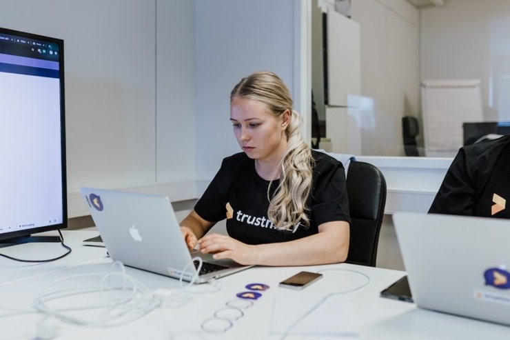 Digitaalinen asiakaskokemus, mistä se koostuu ja miten sitä tulisi kehittää?