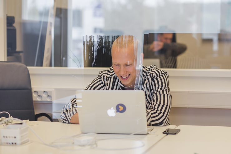 11 Ways to Collect Customer Feedback Using Social Media