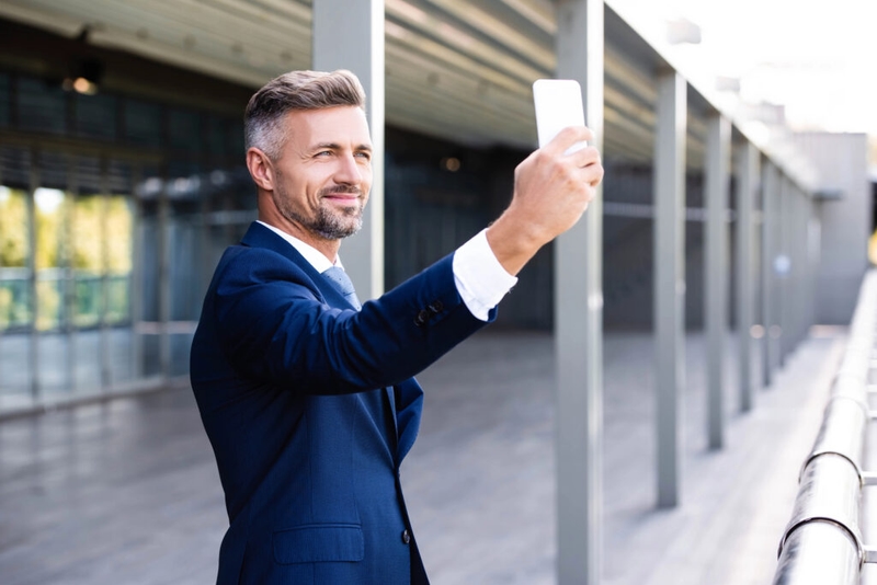 How Trust Elements Impact B2B Buying Decisions in 2025