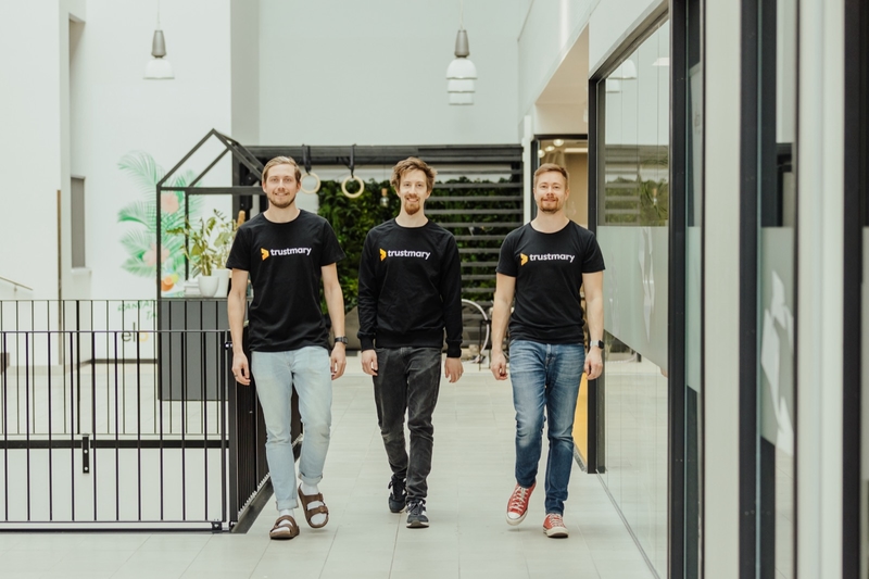 What Is AI Search? Top 3 Things to Know